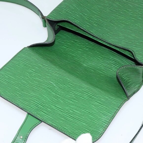 LOUIS VUITTON Epi Cartouchiere MM Shoulder Bag Green - Picture 12 of 16